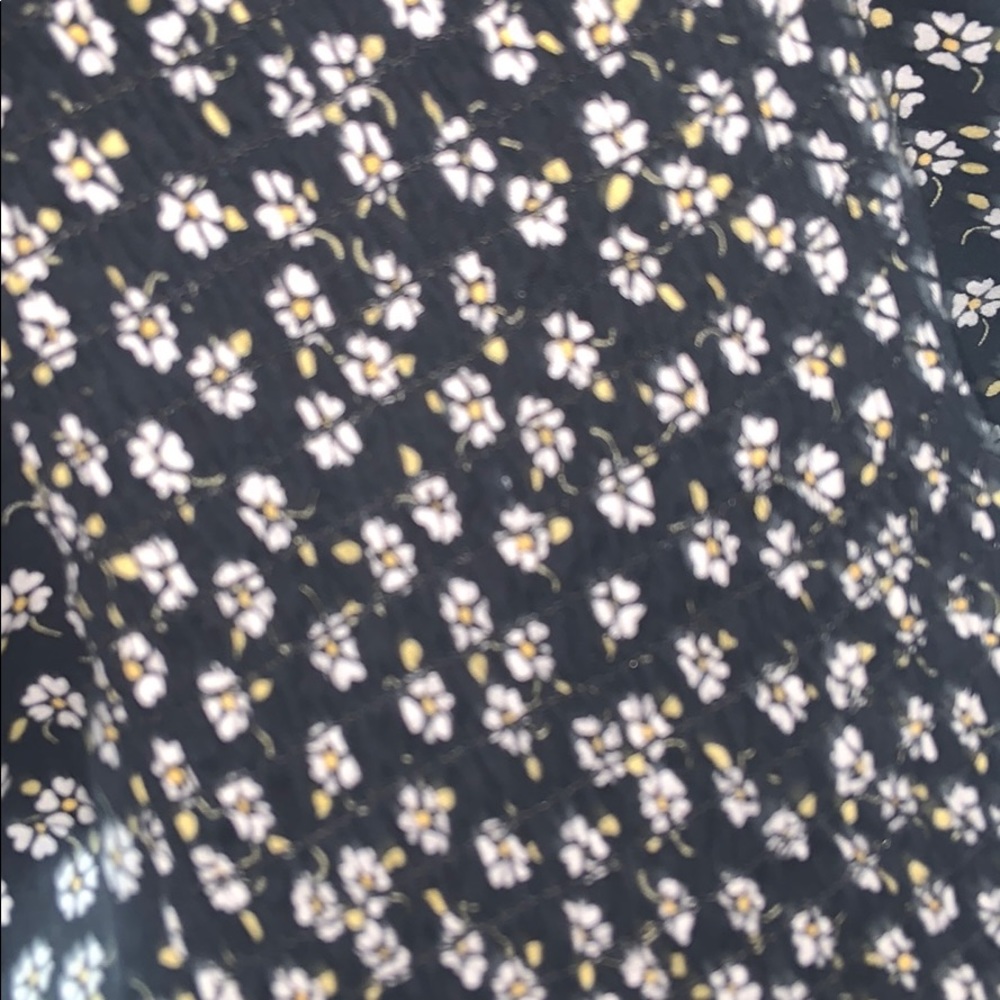 H&M Floral romper!! - Picture 5 of 7